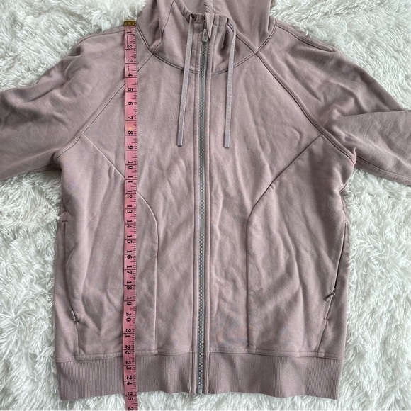 Lululemon | Huddle & Hustle Hoodie in Smoky Blush, size 12 - Picture 5 of 16